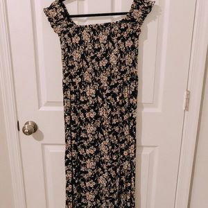 American Eagle Off The Shoulder Floral Maxi Dress